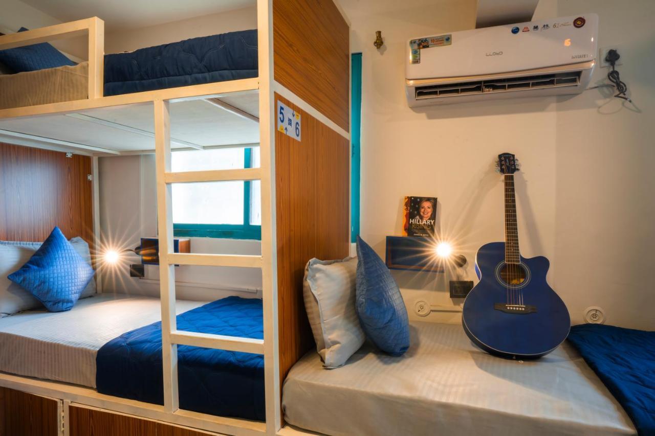 Shalom Backpackers Anjuna Goa Exterior photo